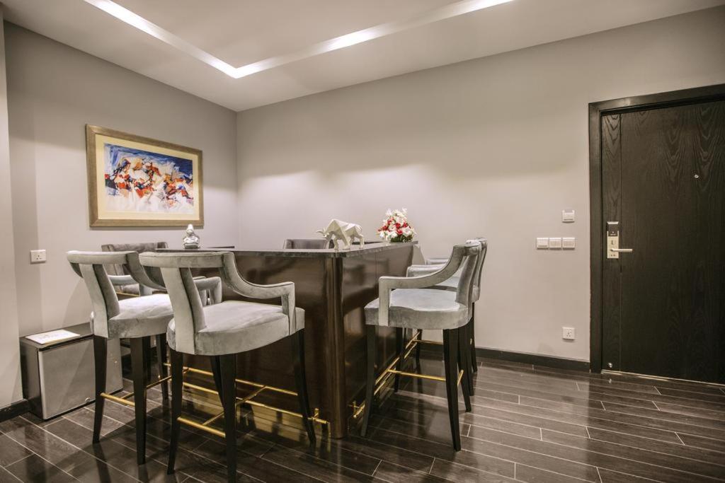 Grand Ittehad Boutique Hotel Лахор Экстерьер фото