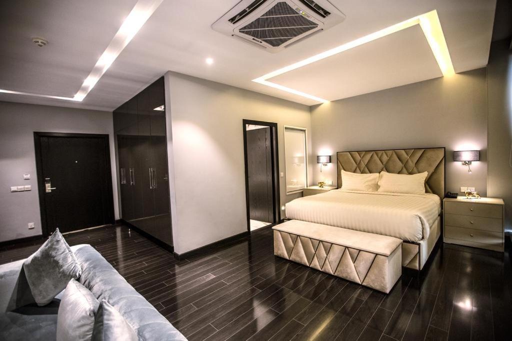 Grand Ittehad Boutique Hotel Лахор Экстерьер фото